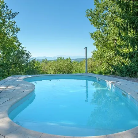 Lavish In With A Swimming Pool Montmaurin