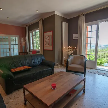 Villa Lavish In With A Swimming Pool Montmaurin